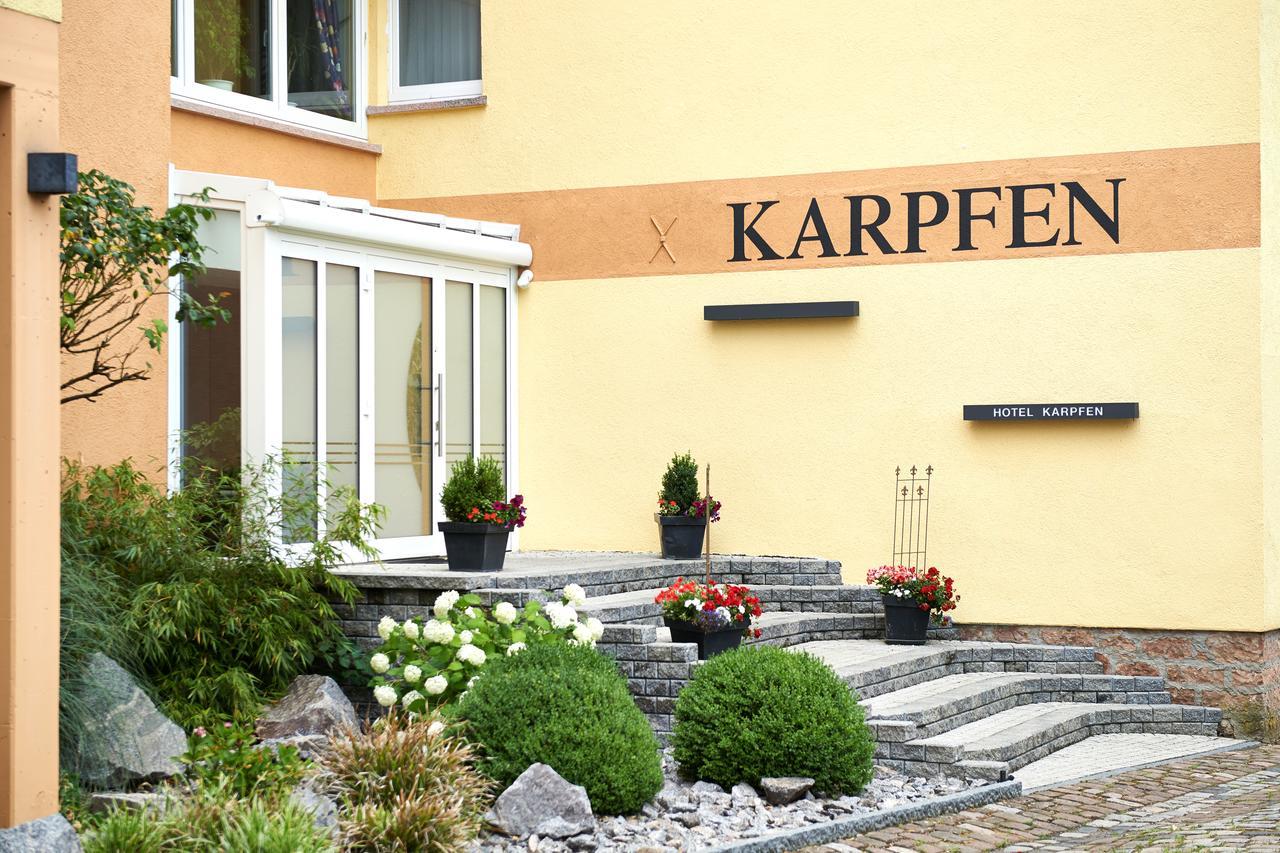 Hotel & Restaurant Zum Karpfen Obernburg am Main Exterior photo